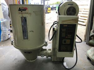 Hot air 50kg Hopper dryer