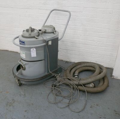 Nilfisk GM625 Industrial Vacuum