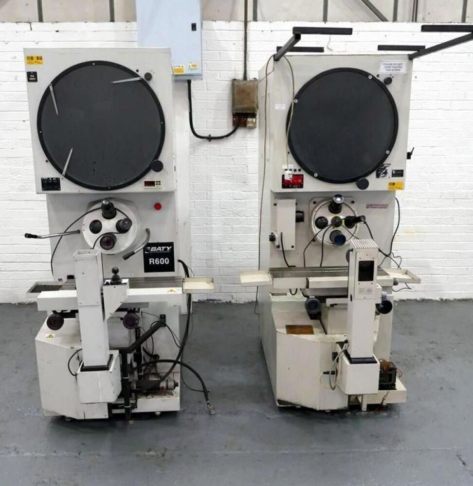 Baty Shadowgraph Baty R550/R600 Shadowgraph Projectors June Collective Auction ...
