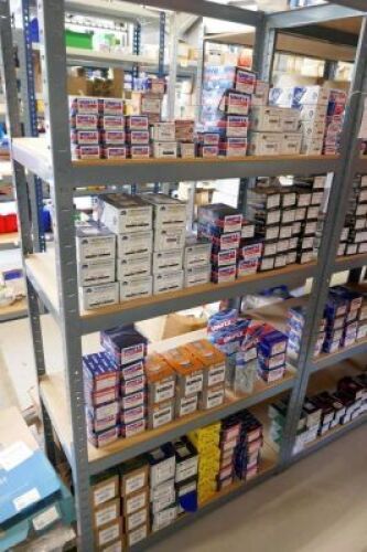 Large Quantity Of Assorted Wood Screws