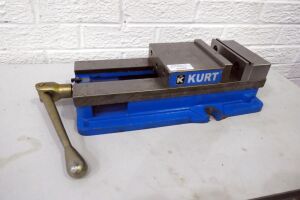 Kurt 6" Machine Vice