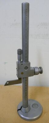 APE Vernier Height Gauge 300mm