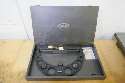 Moore & Wright 250-275mm Micrometer