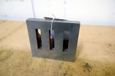 Angle Plate 4"x4"x4"