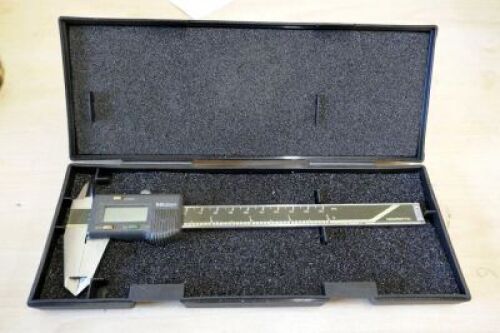 Mitutoyo Digital Vernier Caliper 150mm