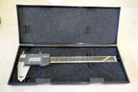 Mitutoyo Digital Vernier Caliper 150mm