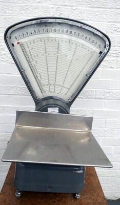 Avery Parcel Scales