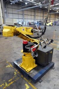 Fanuc 'M16-I' 6 Axis Robot