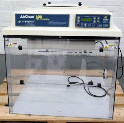 Fisher Scientific 16514341 SYN-32PWLF-E Syngene&trade; Airclean 600 PCR Workstation
