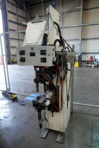 British Federal Pedestal Welder