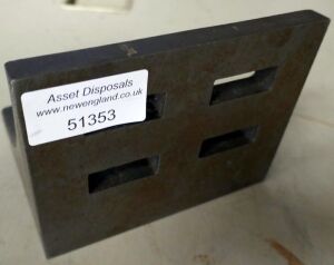 6" x 4.5" x 5" Angle Plate