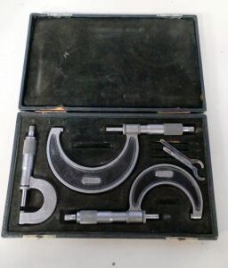 Starrett 0-3" Micrometer Set