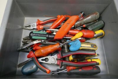 Assorted Hand Tools