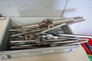 Assorted Tap And Die Wrenches