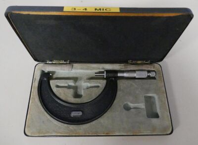 Moore & Wright 3-4" Micrometer