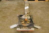 Pneumatic 3 Point Steady