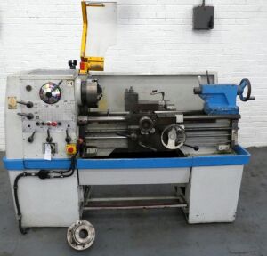 Colchester Triumph 2000 Centre Lathe