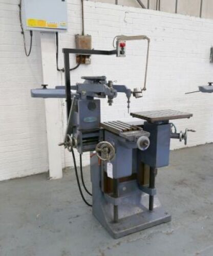 Alexander D180 Pantograph
