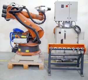 Private Treaty - Kuka KR 210-2 2000 6 Axis Robotic Trimming Machine