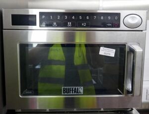 Buffalo GK640 Commercial Microwave