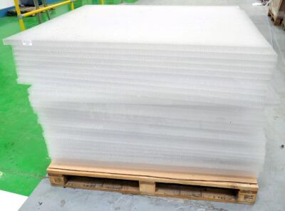 Polycarbonate Core Sheeting