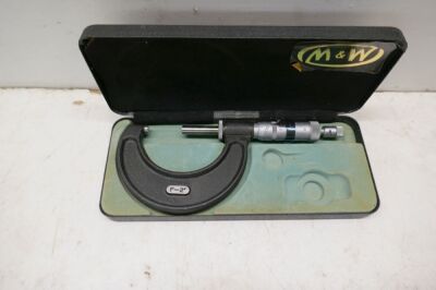 Moore & Wright 1-2" Micrometer