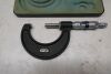 Moore & Wright 1-2" Micrometer - 2