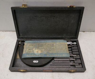 Moore & Wright 0-4" Micrometer