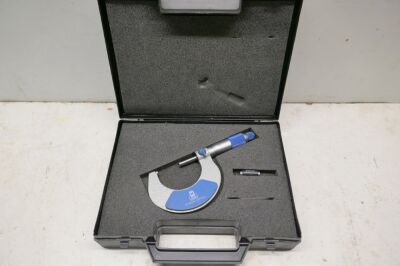 Moore & Wright Micrometer 25-50mm