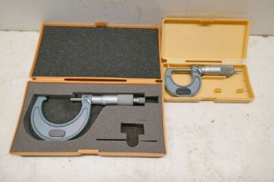 Mitutoyo Micrometers 0-25mm 25-50mm