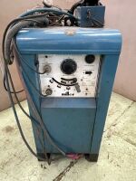 Miller 320 A/BP.LA Tig welder
