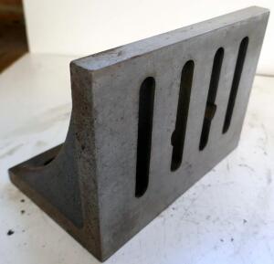 Angle Plate 8x7x6"