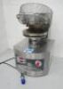 Cuppone Pizza Form Heated Pizza Press