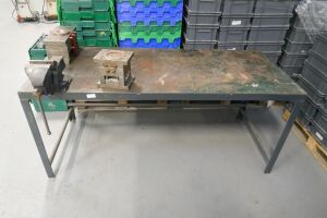 Steel Work Bench With Vice