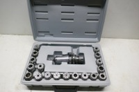 BT 40 Collet Chuck & ER32 Collets