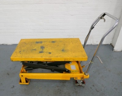 Hydraulic Lift Table