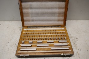 Alan Browne Metric Slip Gauge Set