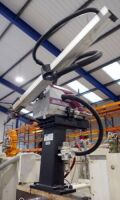 Wittmann WP80 Robot