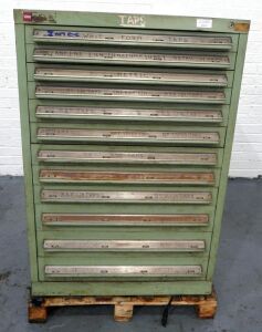 Vidmar 12 Drawer Tool Cabinet & Contents