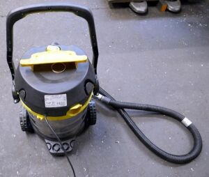 Parkside 1400W 240v Wet/Dry Vac