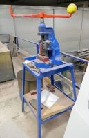 Edwards No3 Fly Press
