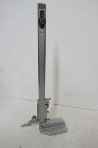 Mitutoyo 12" Vernier Height Gauge