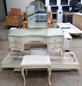 Assorted Bedroom Furniture