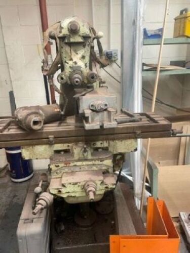 Universal Milling Machine