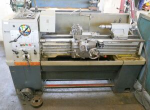 Colchester Master 2500 Straight Bed Lathe