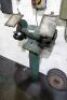 Black & Decker 150mm Double Ended Grinder - 3