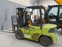 Clarke GTS30 Diesel Fork Lift Truck
