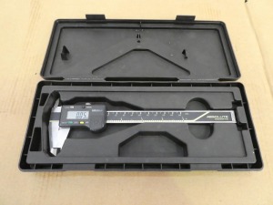 Mitutoyo Digital Vernier Caliper 0-150mm