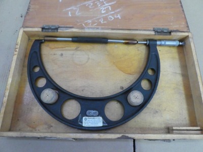 9"-10" External Micrometer