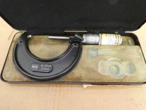 Moore & Wright 25-50mm External Micrometer